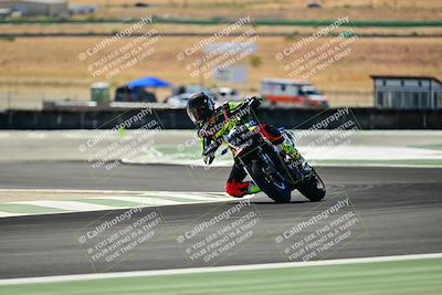 media/Sep-07-2025-TrackXperience (Sun) [[ee17e62fad]]/Level 3/Session 4 (Lower Chicane)/